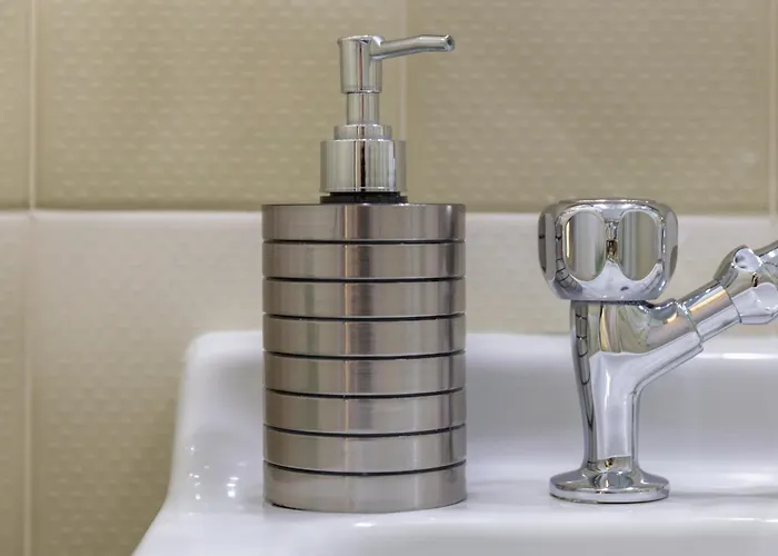 Piertzovani 招待所 Páros