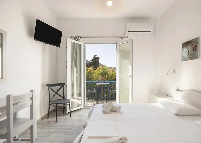 Piertzovani 3* باروس